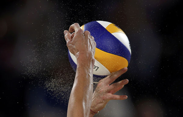 Women's beach volleyball preliminary matches