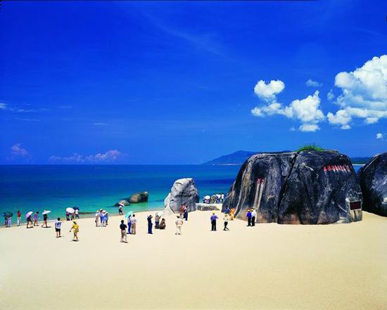 Top 10 Chinese youth's favorite seaside resorts