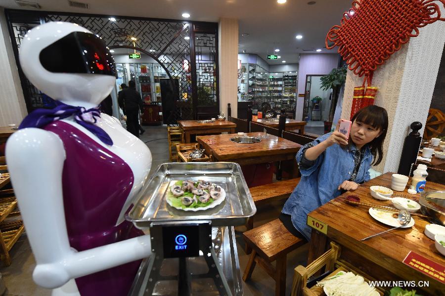 The rise of robot waiter