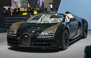 Luxury cars make Asia premiere at Auto China