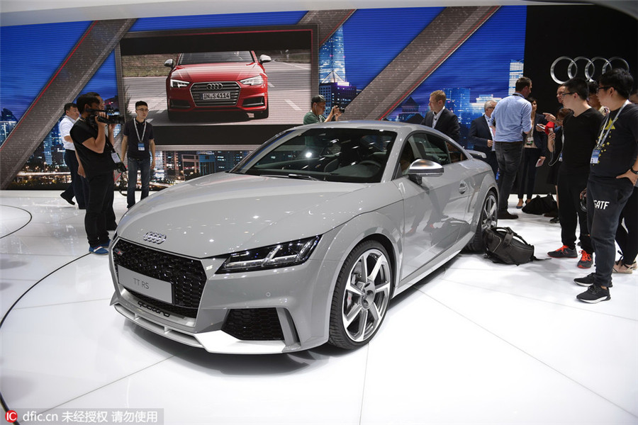 Top 10 dazzling new car models at Beijing auto show