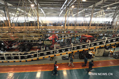 China's leading heavy-truck manufacturer's exports almost doubled in H1