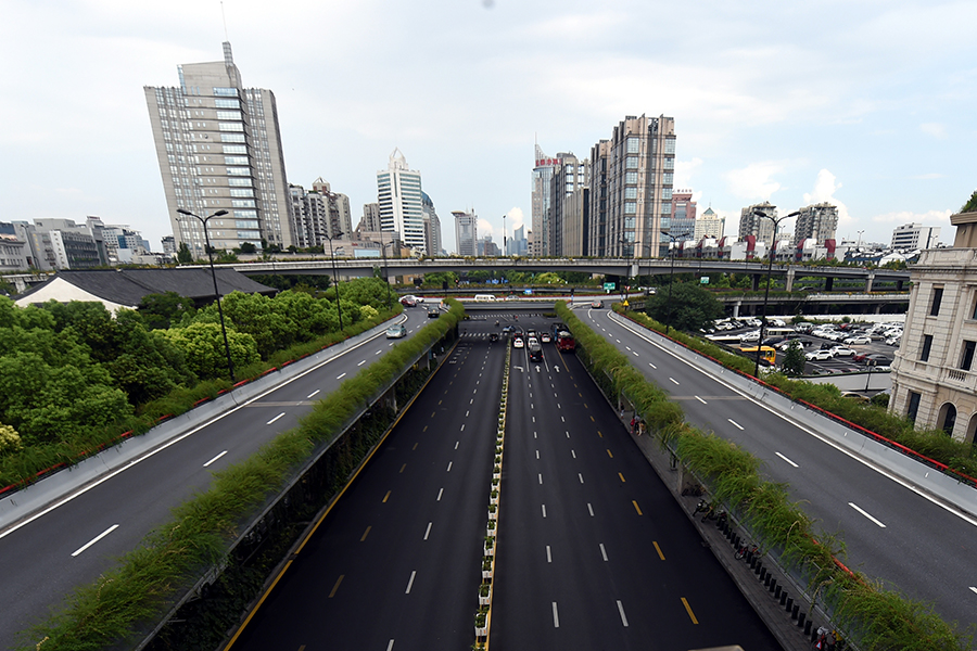 Daily life in China's Hangzhou