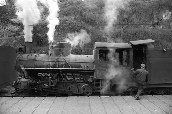 China's only existing steam train