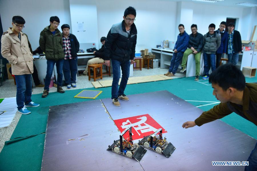 Award-winning projects of China Robot Competition displayed