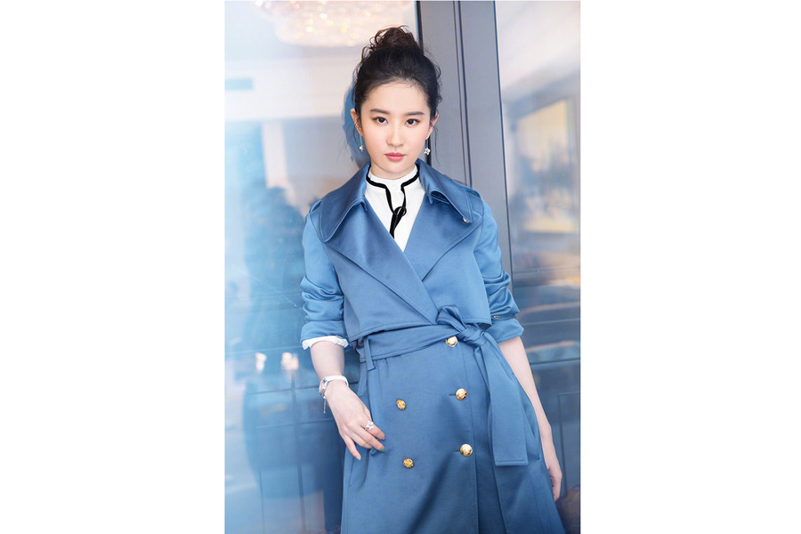 Liu Yifei promotes new film