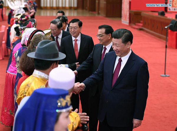 Xi attends gathering with ethnic minority lawmakers, political advisors