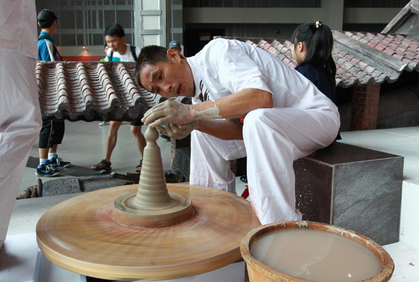 Showtime for Chinese kungfu at Expo