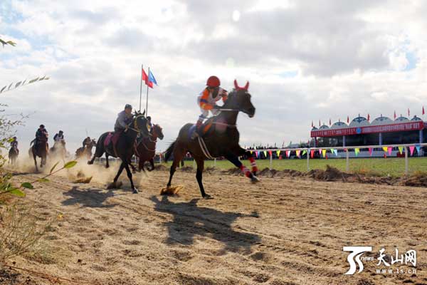 2015 Bortala Nadam Grassland Festival kicks off