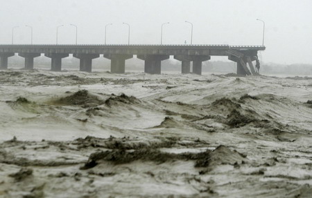 12 dead, 52 missing in Taiwan flooding: rescuers