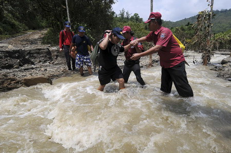 Mainland aid leaves for typhoon-hit Taiwan