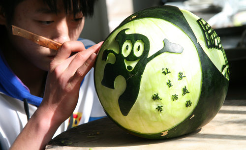 Watermelon carving