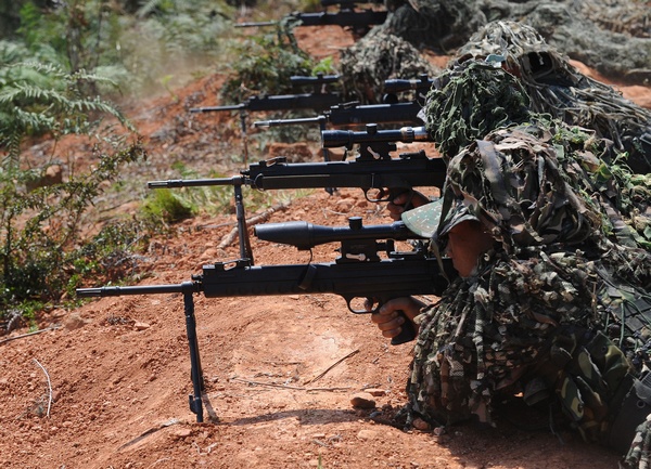 200 soldiers finish sniper training