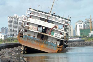 Fujian province braces for Typhoon Matmo