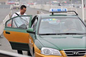 Shanghai launches old-style cabs for special needs