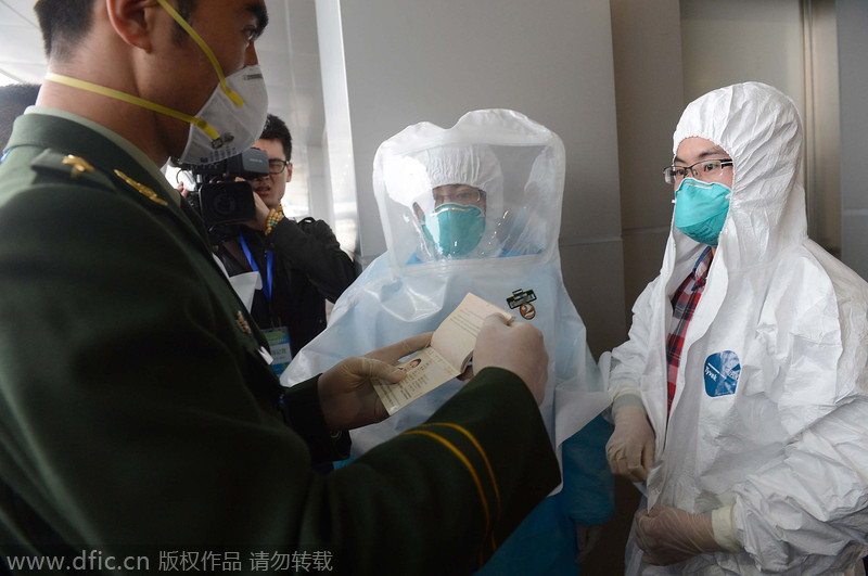 Chengdu holds Ebola patient drill at airport