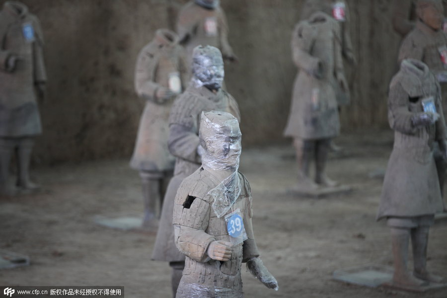 Restored terracotta warriors don 'scarves' and 'dresses'