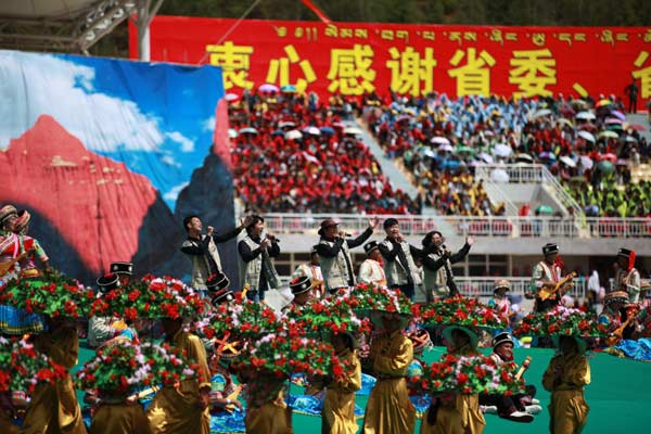 Traditional horse racing competition held in SW China