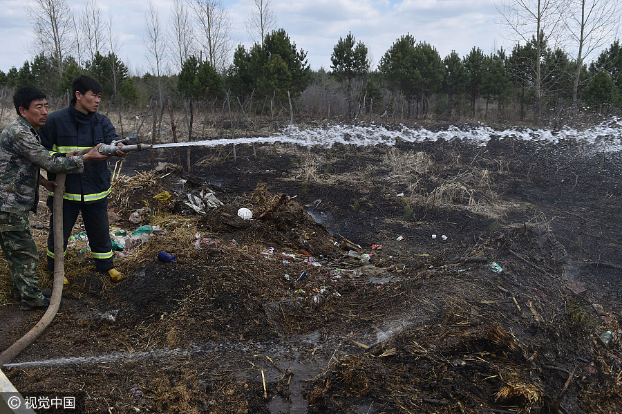 Farmer rises to aid villagers, puts out fires for free