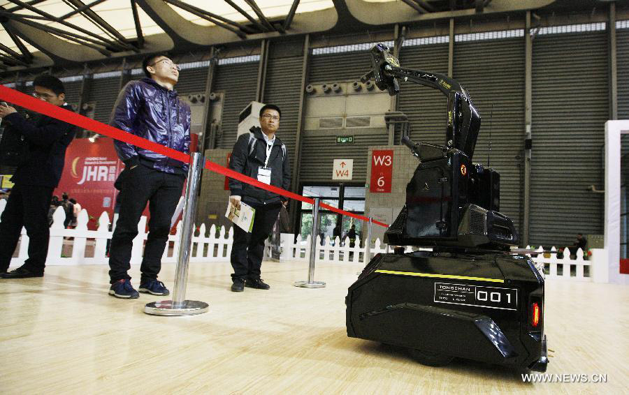 Shanghai Int'l Service Robot Technology and Application Show kicks off