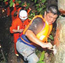 Flash flood kills hikers in gorge