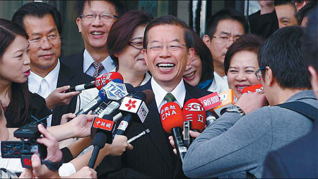 Taiwan politician heads home