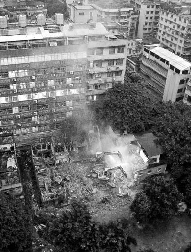 Demolition of historic buildings sparks public outcry in Guangzhou