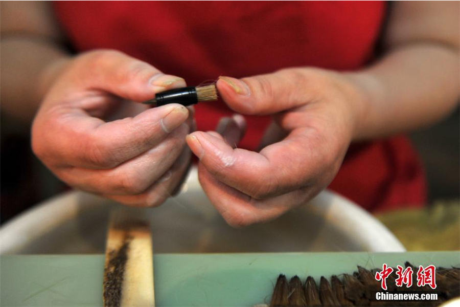 How a writing brush is produced