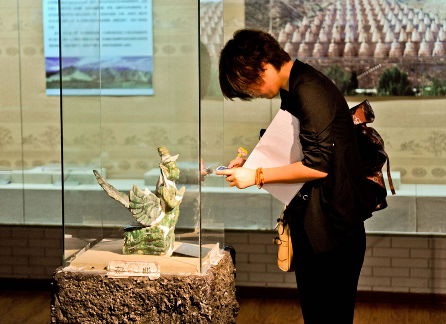 Xixia Kingdom's antiques displayed in Harbin