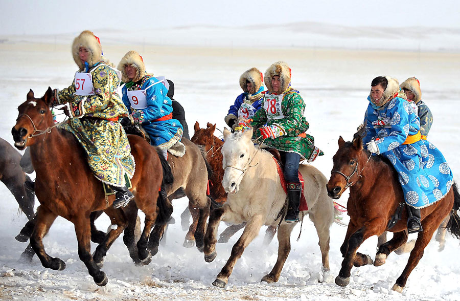 Winter Naadam festival displays horse culture