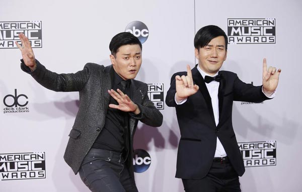 Chinese Internet pop song wins at American Music Awards gala