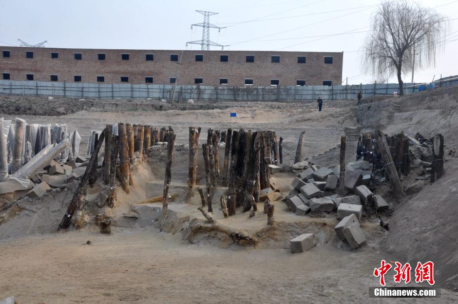 Ruins of ancient bridges discovered in Xi'an