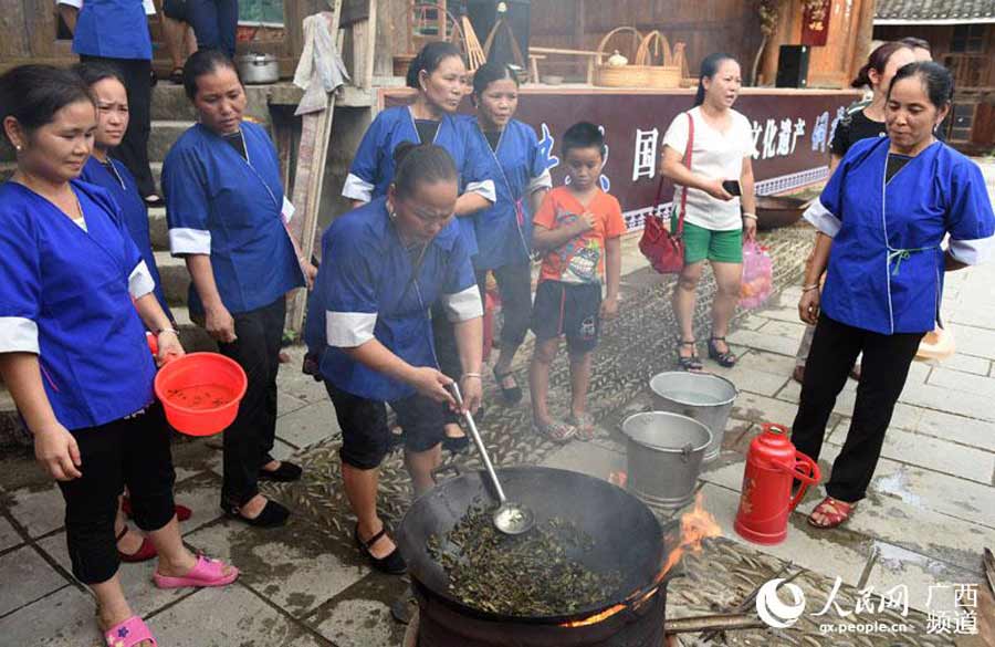 Dong ethnic community celebrates oil-tea festival