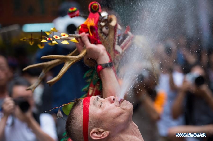 Drunken Dragon Festival celebrated in S China's Macao