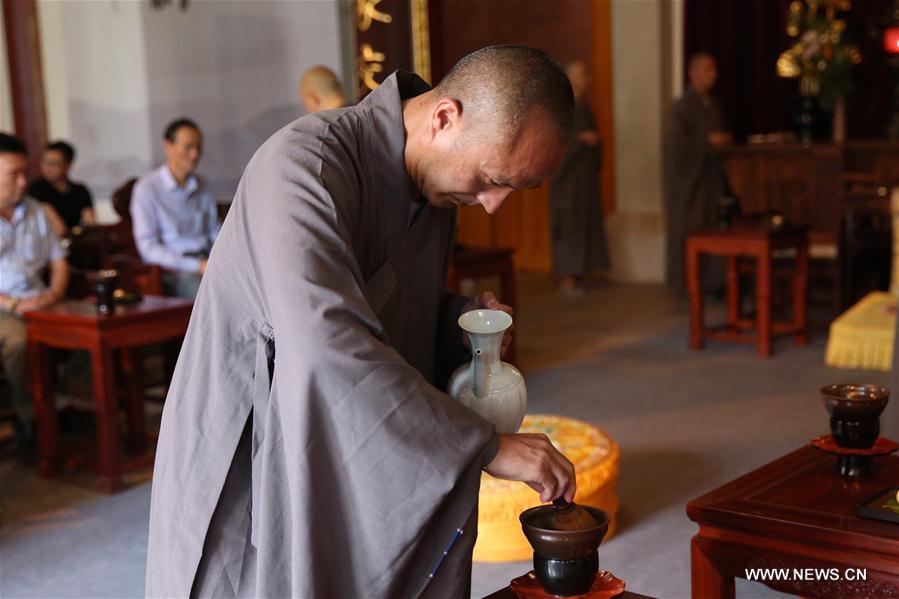 A look at Jingshan Temple in Zhejiang