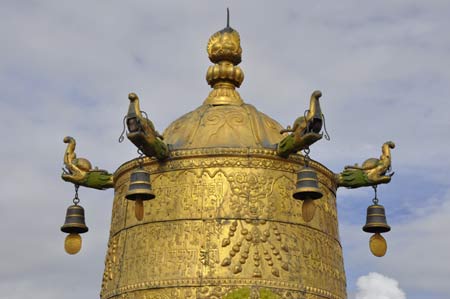 A tour to Jokhang Temple