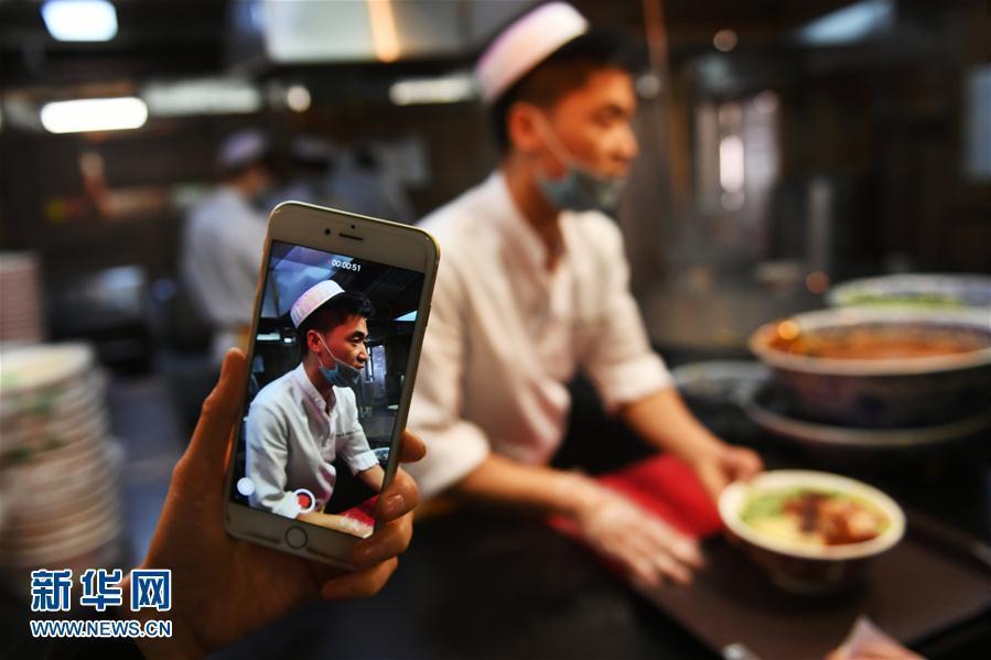 Beef noodles: a Lanzhou calling card