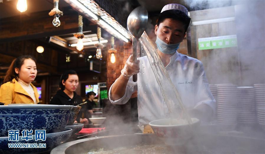 Beef noodles: a Lanzhou calling card