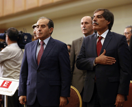 Libya's ruling council hands over power