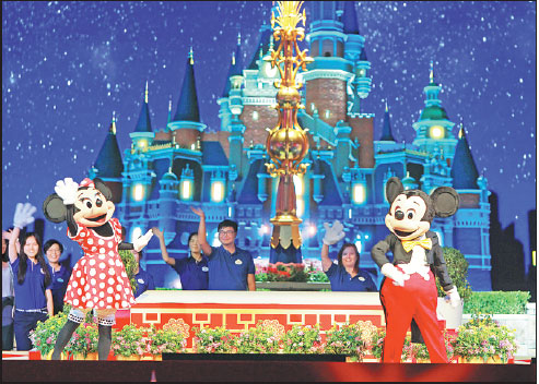 Disney sets June date for opening of Shanghai park