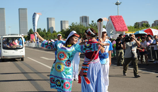 National Traditional Games of Ethnic Minorities finishes torch relay