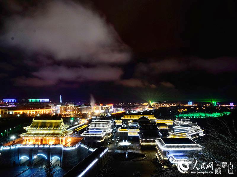 Night scenery of Bayanhot