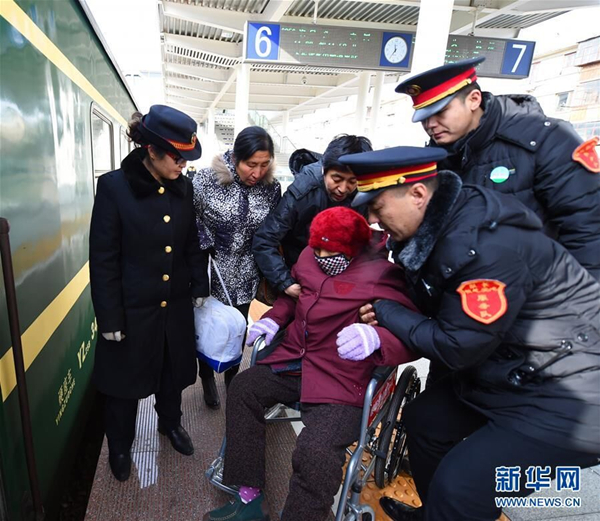 Li Junyi: seeding love on way home