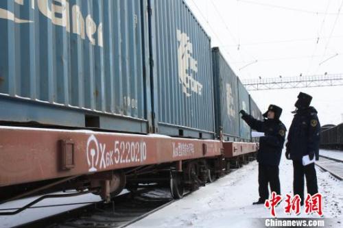 Green access for China-Europe freight trains in Manzhouli