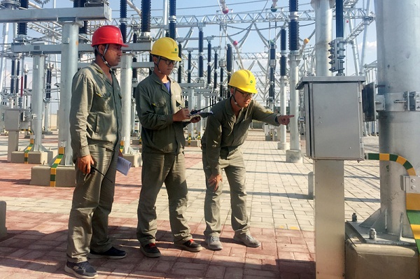 IM ultra-high-voltage substation starts transmitting power