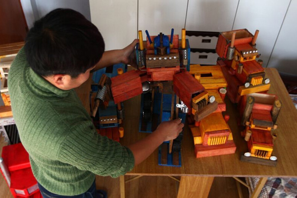 Changchun: handmade Optimus Prime Transformer is born