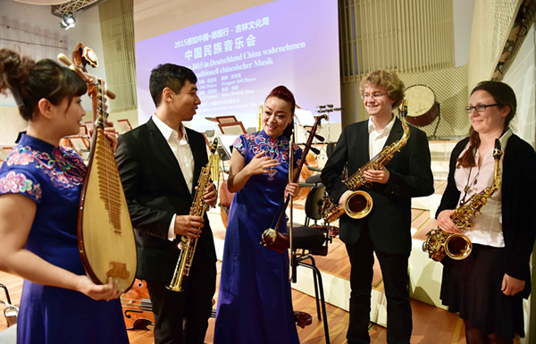 Jilin puts on culture week in Berlin