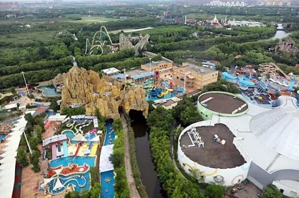 Heli-tours offer a bird's eye view of Sheshan