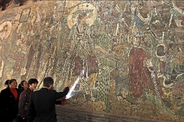 Yongle Palace murals get first scientific study