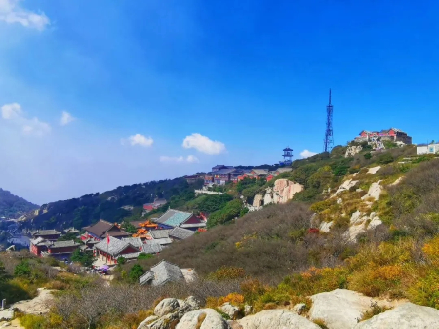 Splendid autumn scenery in Tai'an